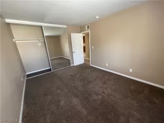 Photo #5: 2579429 Listing 