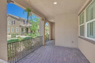 Photo #1: 2579500 Listing 