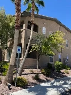 Photo #1: 2579544 Listing 