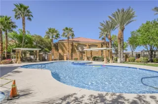 Photo #4: 2579554 Listing 