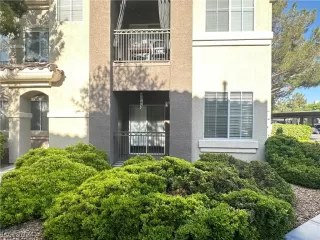 Photo #2: 2579562 Listing 