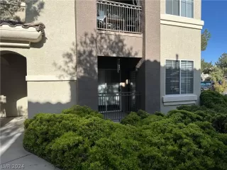 Photo #3: 2579562 Listing 