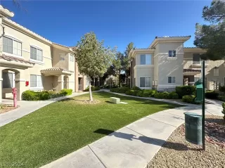 Photo #4: 2579562 Listing 