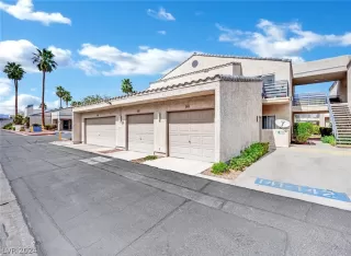 Photo #1: 2579569 Listing 