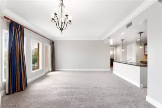 Photo #5: 2579589 Listing