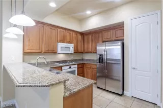Photo #5: 2579604 Listing 