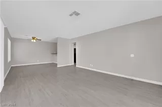 Photo #3: 2579621 Listing 