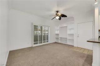 Photo #2: 2579643 Listing