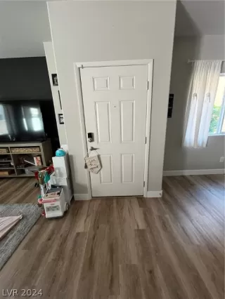 Photo #1: 2579653 Listing