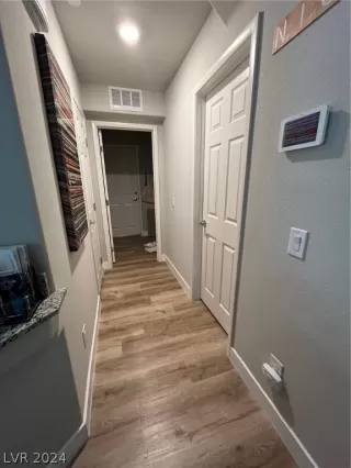 Photo #5: 2579653 Listing