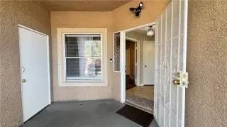 Photo #3: 2579671 Listing 