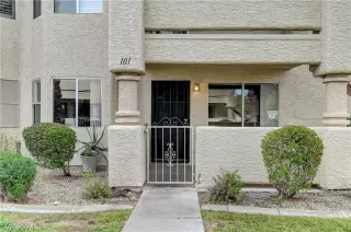 Photo #3: 2579685 Listing