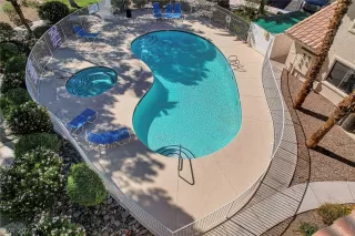 Photo #4: 2579685 Listing