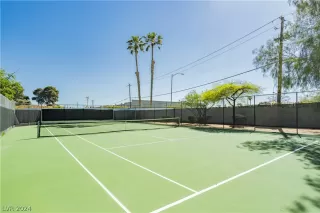 Photo #3: 2579689 Listing 