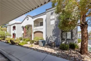 Photo #1: 2579702 Listing 