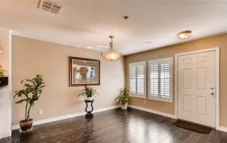Photo #3: 2579733 Listing 
