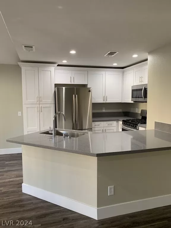 MLS: 2579782 Condo For Sale