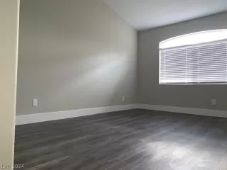 Photo #5: 2579782 Listing 