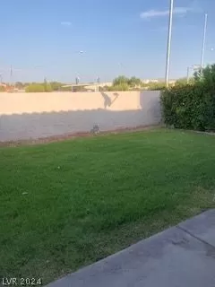 Photo #4: 2579789 Listing 