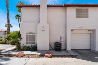 Photo #3: 2579823 Listing 