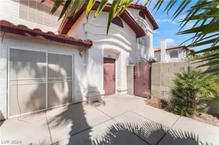 Photo #5: 2579823 Listing 