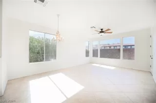 Photo #1: 2579825 Listing 