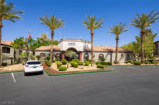 Photo #2: 2579850 Listing 