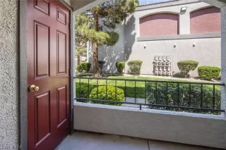 Photo #3: 2579850 Listing 