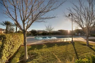 Photo #4: 2579853 Listing 