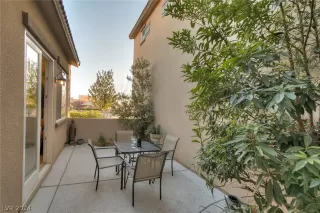 Photo #6: 2579853 Listing 