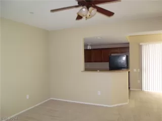 Photo #2: 2579859 Listing 