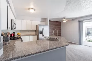 Photo #6: 2579865 Listing 