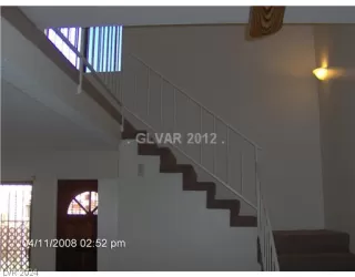 Photo #3: 2579898 Listing