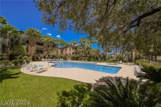 Photo #1: 2579899 Listing 