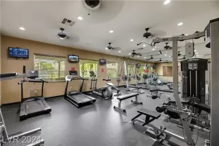 Photo #3: 2579899 Listing 
