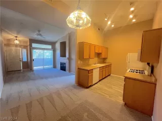 Photo #1: 2579921 Listing 