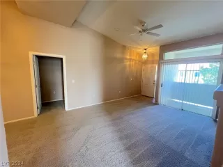 Photo #3: 2579921 Listing 