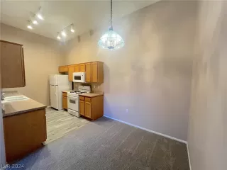 Photo #4: 2579921 Listing 