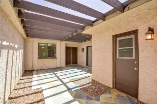 Photo #2: 2579934 Listing 