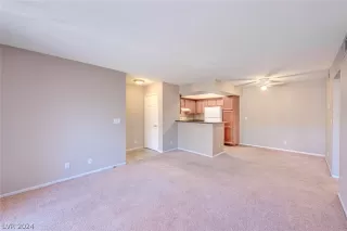 Photo #2: 2579952 Listing 