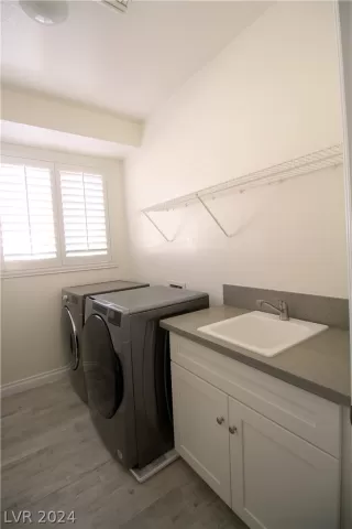 Photo #4: 2579990 Listing 