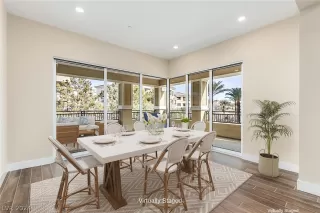 Photo #2: 2580152 Listing