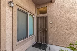 Photo #4: 2580155 Listing