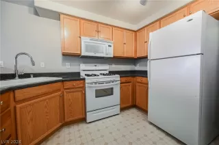 Photo #4: 2580176 Listing 