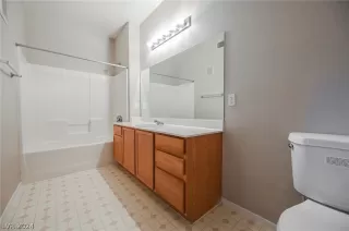 Photo #5: 2580176 Listing 