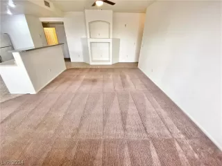 Photo #1: 2580217 Listing