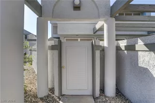 Photo #1: 2580274 Listing