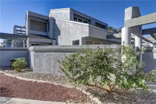 Photo #2: 2580274 Listing