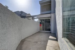 Photo #6: 2580274 Listing