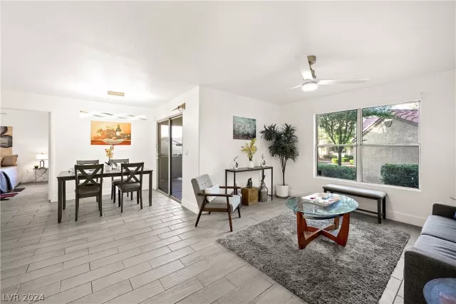 MLS: 2580297 Condo For Sale